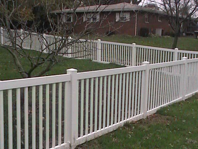 Vinyl Ornamental Fence4